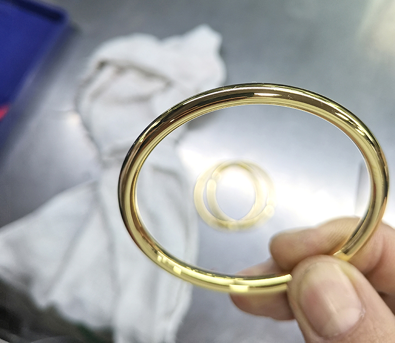 Polishing Bangle Bangle